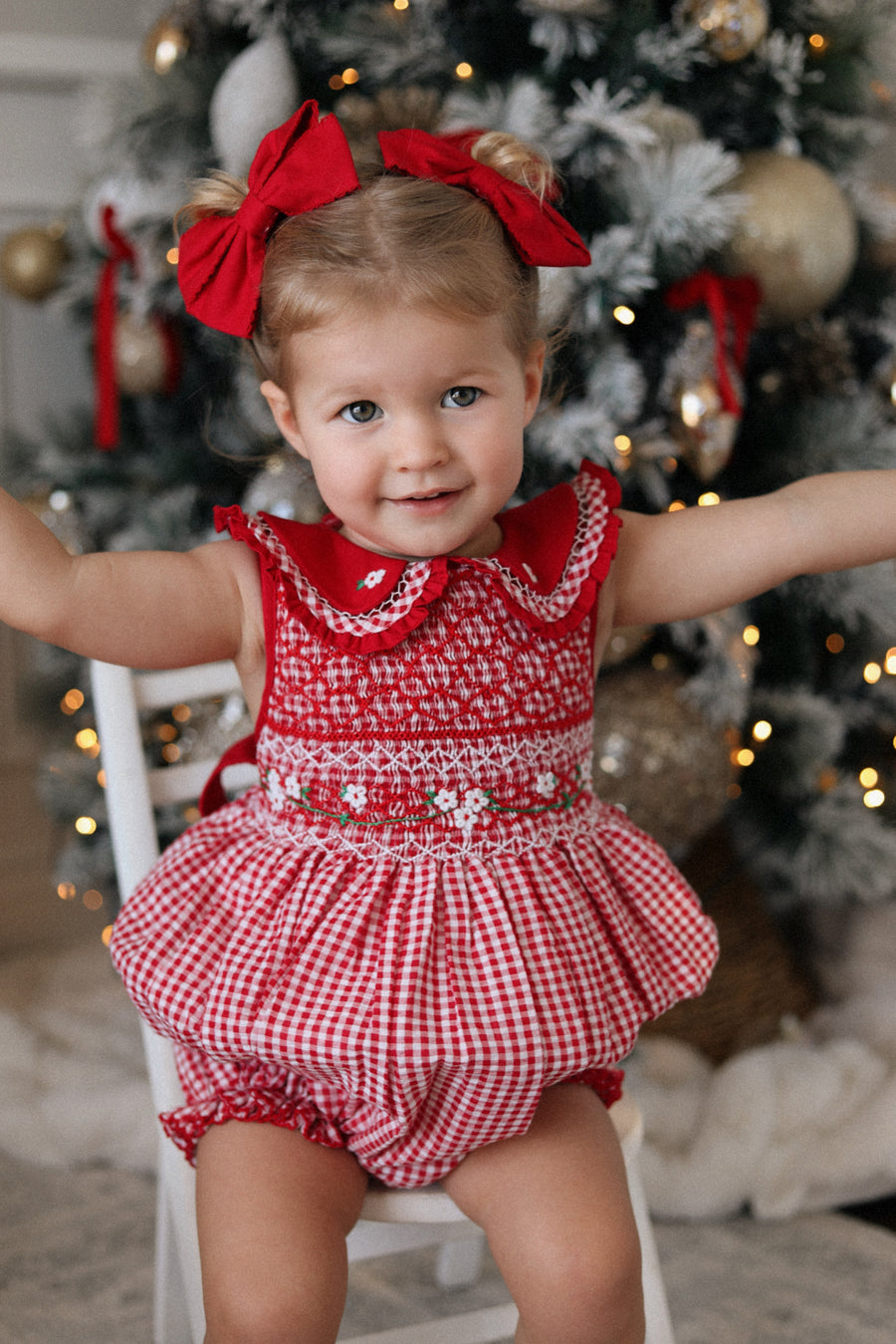 Holiday Hair Bow- Red *Pre-Order October